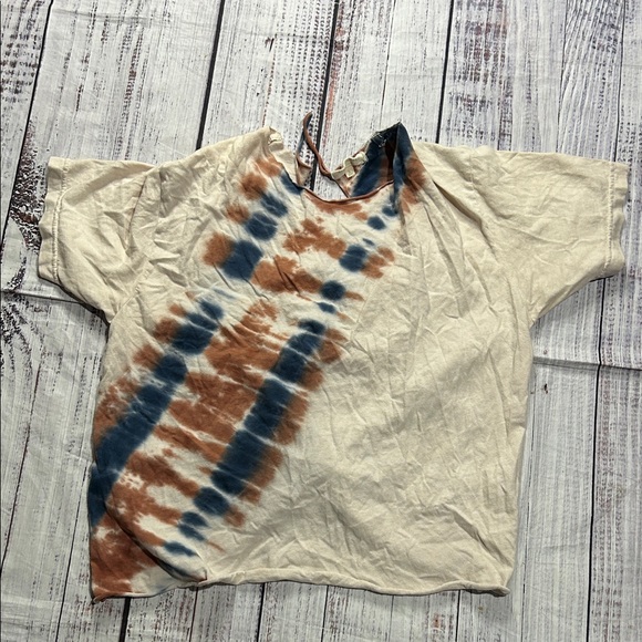 Tops - Gilded Intent Tie-Dye Short Sleeve Women’s Top - Cream with Blue & Brown